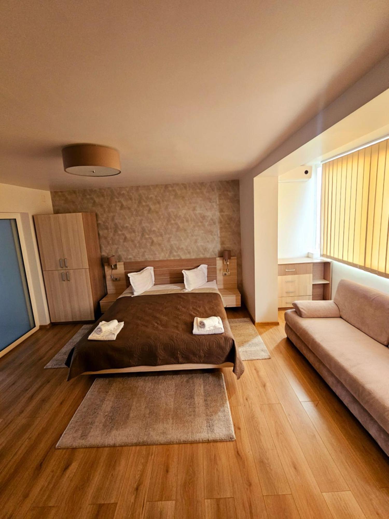 Cazare Apartamente Iris Băile Felix Exterior foto